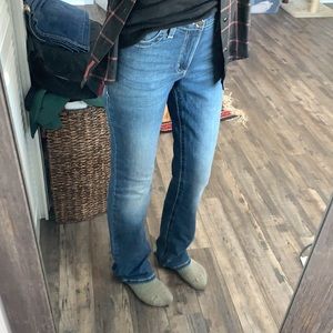 WOMENS | Wrangler Jeans sz 7 x36 🐴